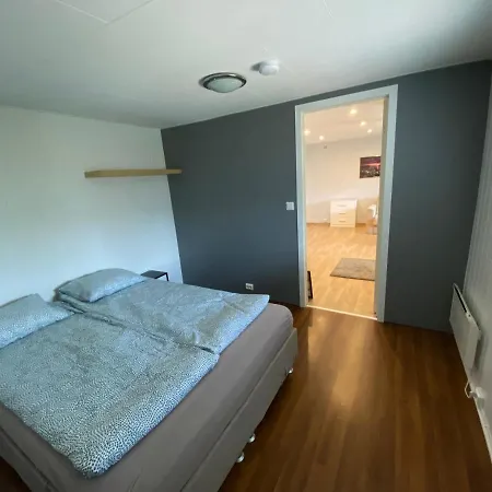 Sukkertoppen Apartamento Ålesund